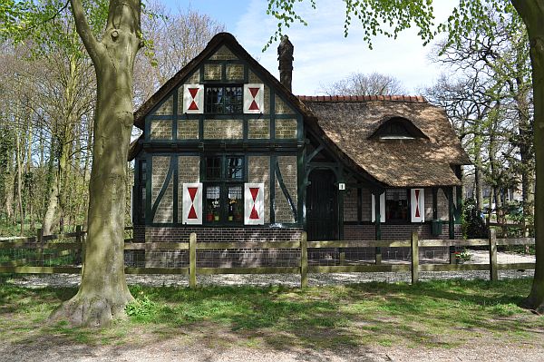 27-4-2013 Clingendael 2013 192 Hans van meer 600